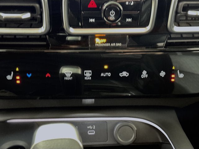 New 2026 Nissan Sentra SV w/ SV Convenience Package FWD image 13