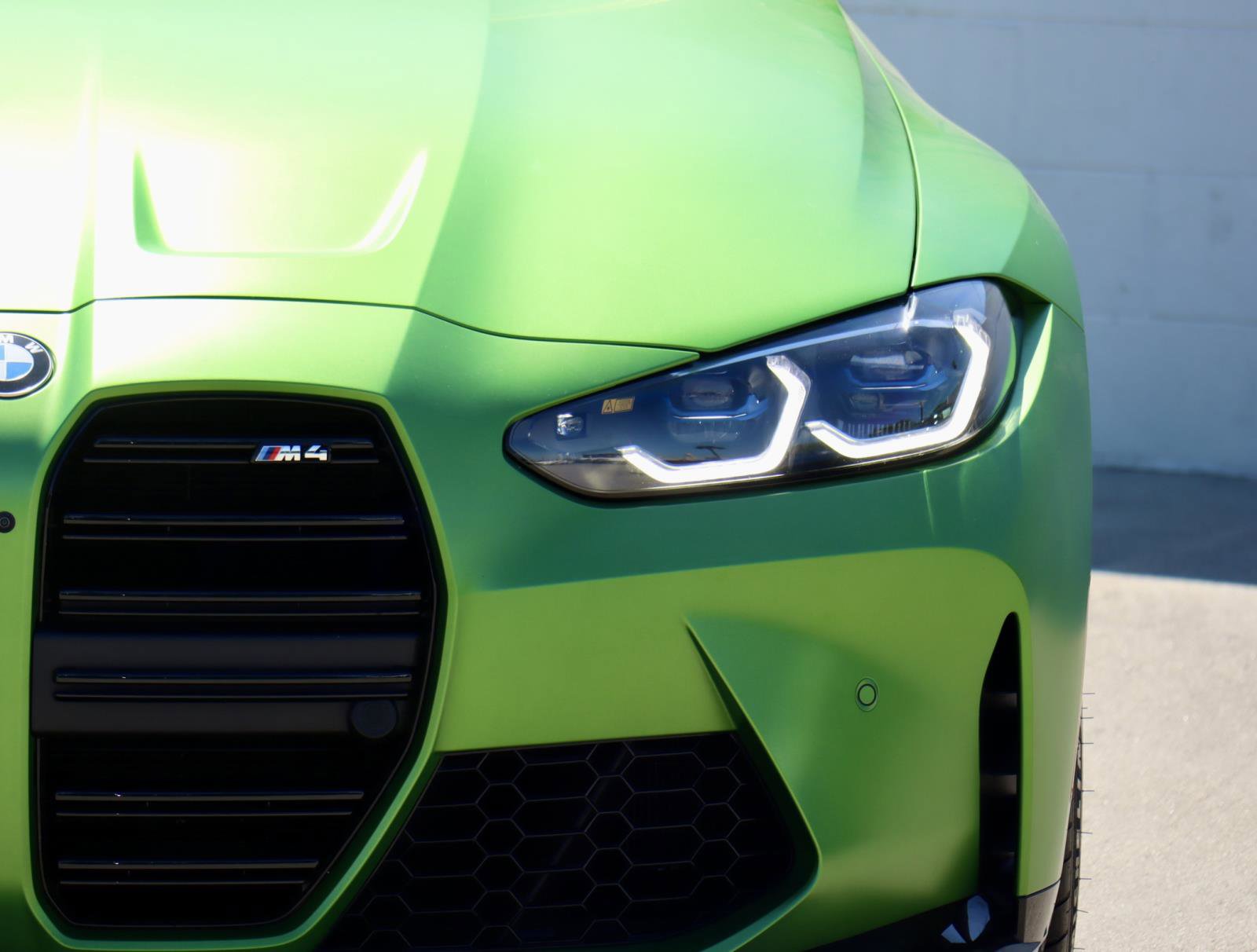 Used 2024 BMW M4 Coupe w/ M Driver's Package image 5