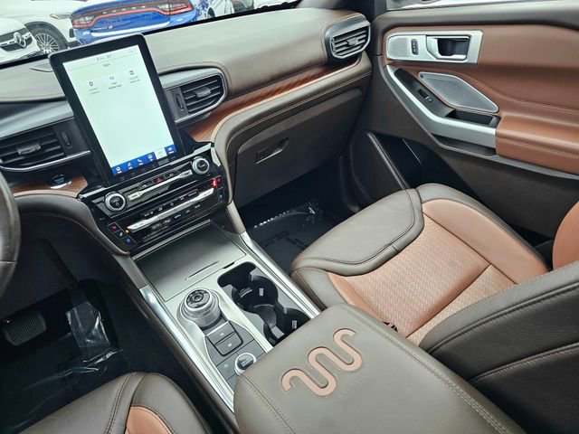 Used 2022 Ford Explorer King Ranch w/ Premium Technology Package image 36