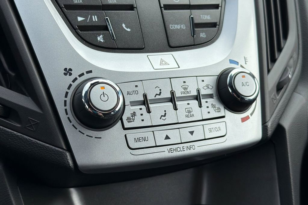 Used 2017 Chevrolet Equinox LT w/ Convenience Package image 17