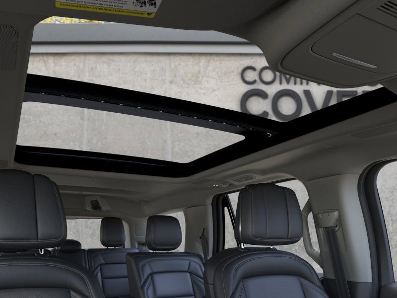 New 2026 Lincoln Navigator Reserve AWD/4WD image 22