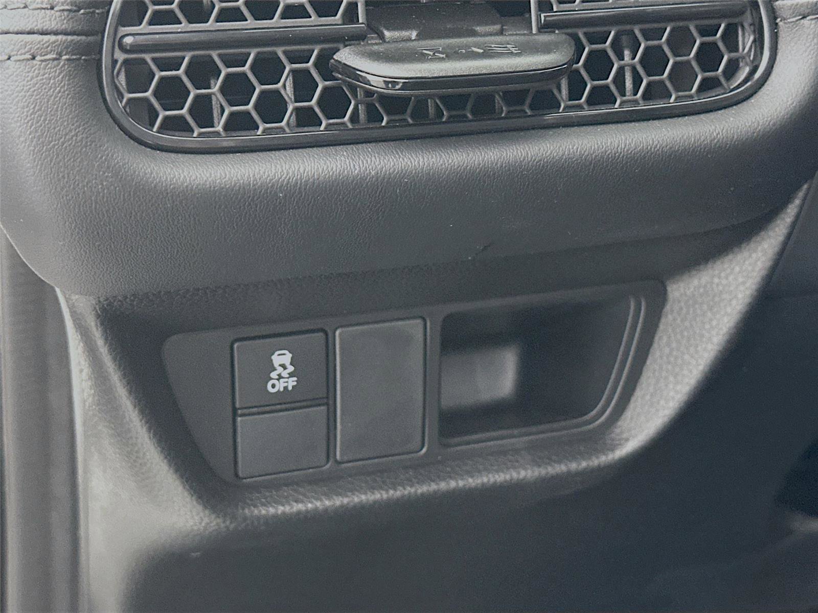 Certified 2023 Honda HR-V LX image 14