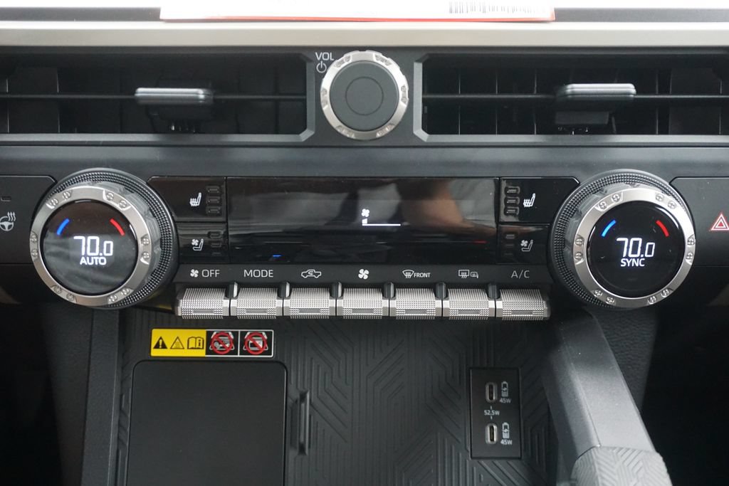 New 2026 Toyota Tacoma TRD Off-Road AWD/4WD image 15