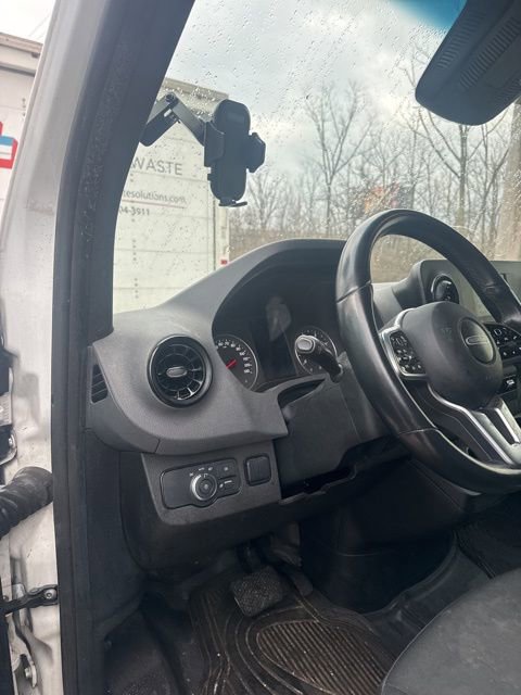 Used 2021 Freightliner Sprinter 2500 image 18