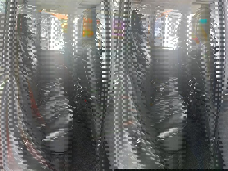 Used 2007 Land Rover Range Rover HSE image 19