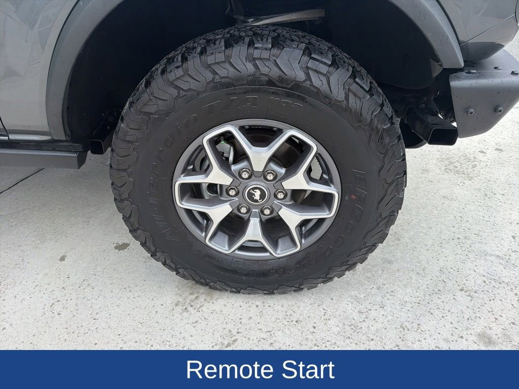 Used 2022 Ford Bronco Badlands AWD/4WD image 9