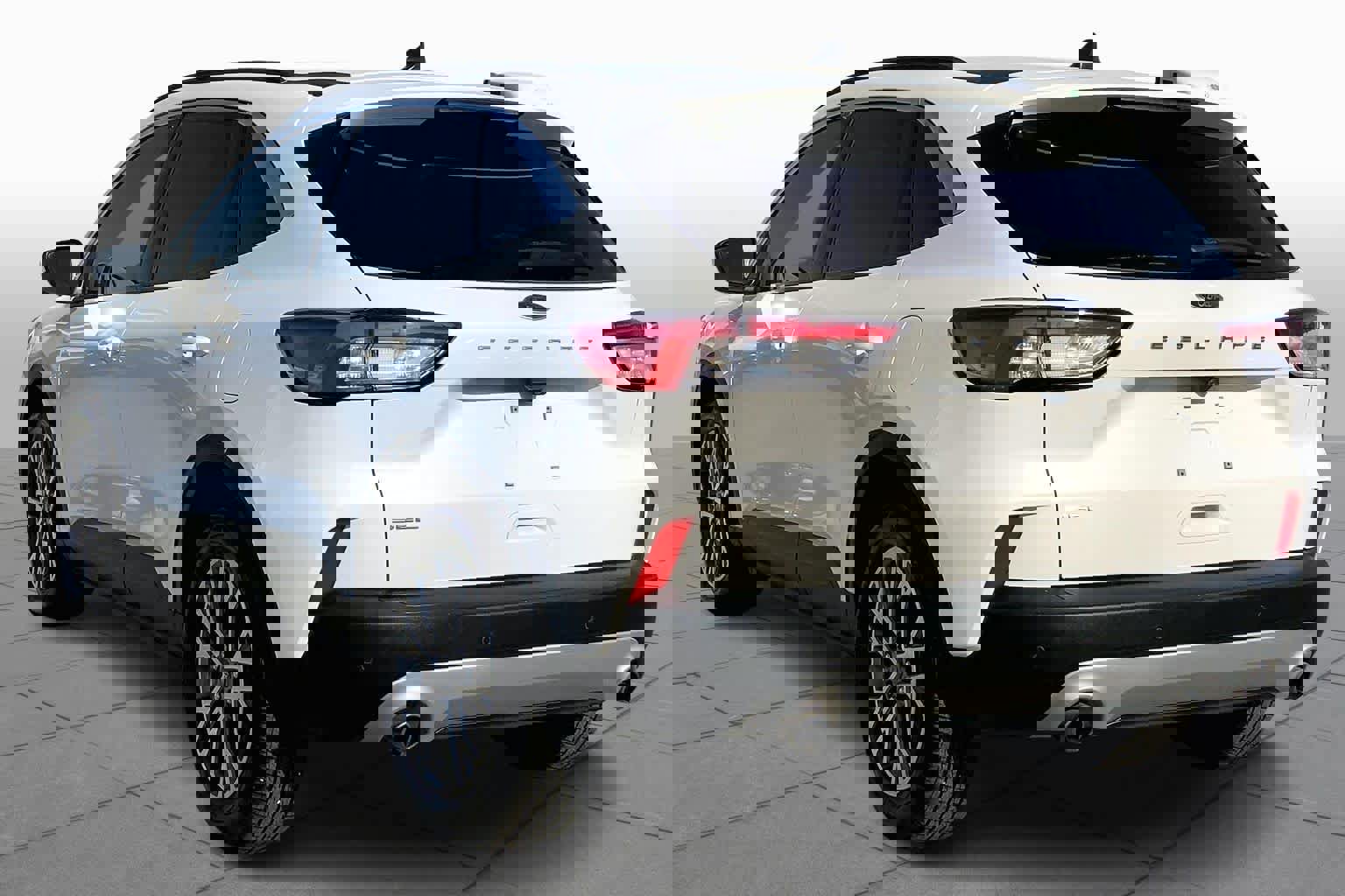 Used 2022 Ford Escape SEL w/ Technology Package image 12