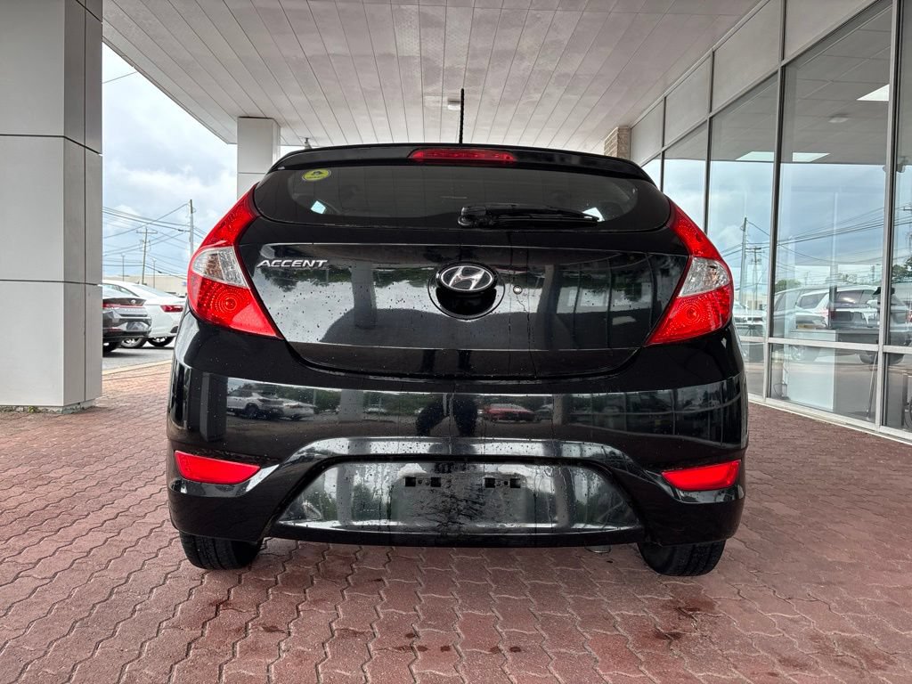 Used 2014 Hyundai Accent GS FWD image 9