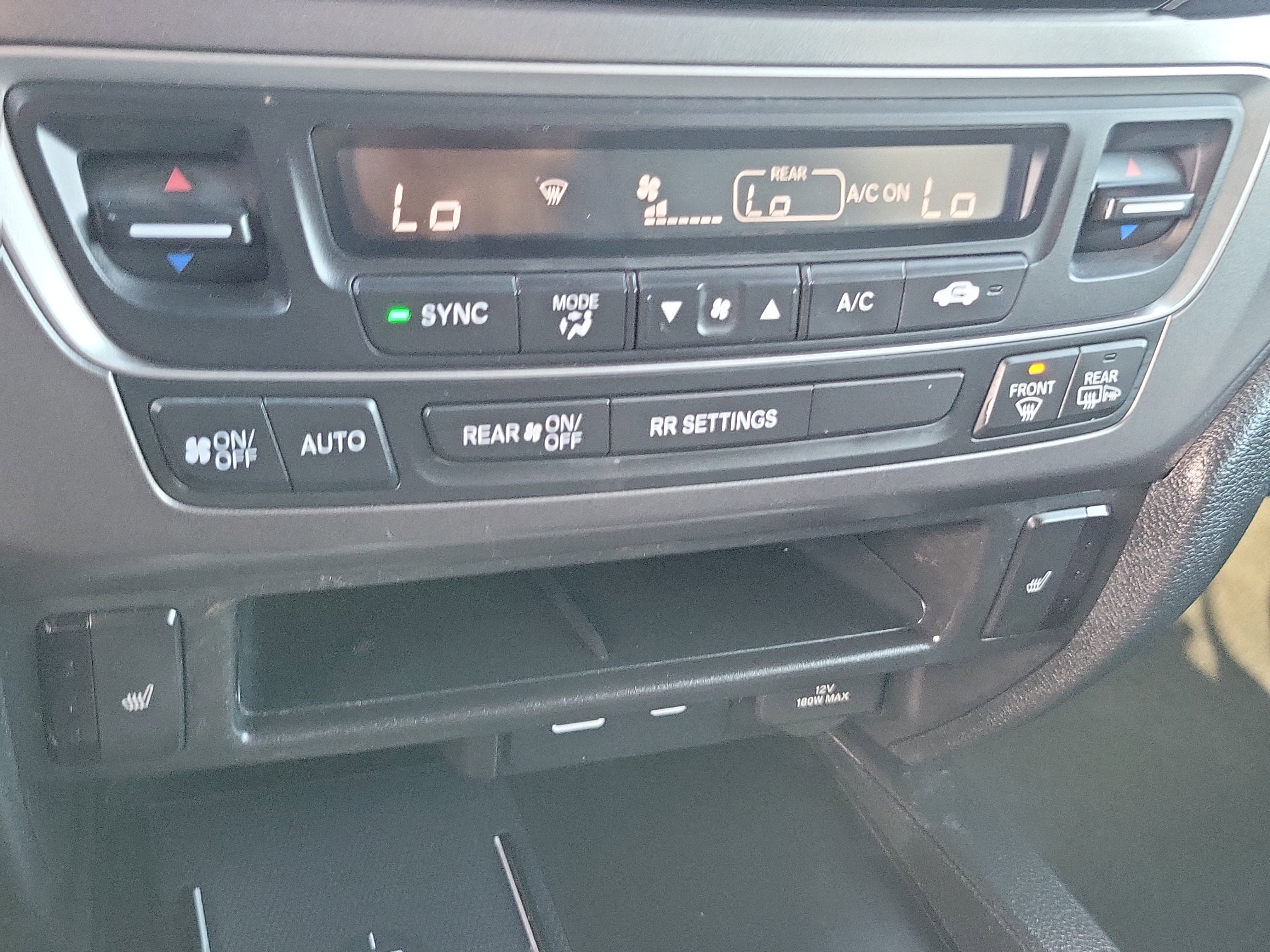 Used 2024 Honda Passport EX-L image 15