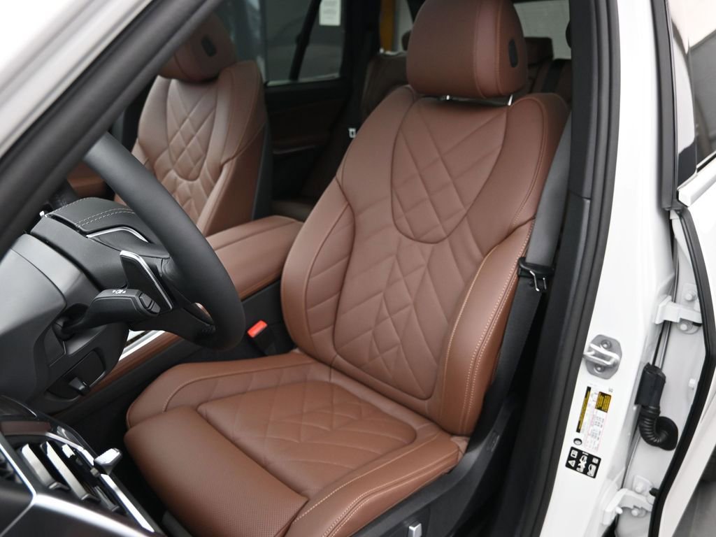 New 2026 BMW X5 xDrive40i AWD/4WD image 13