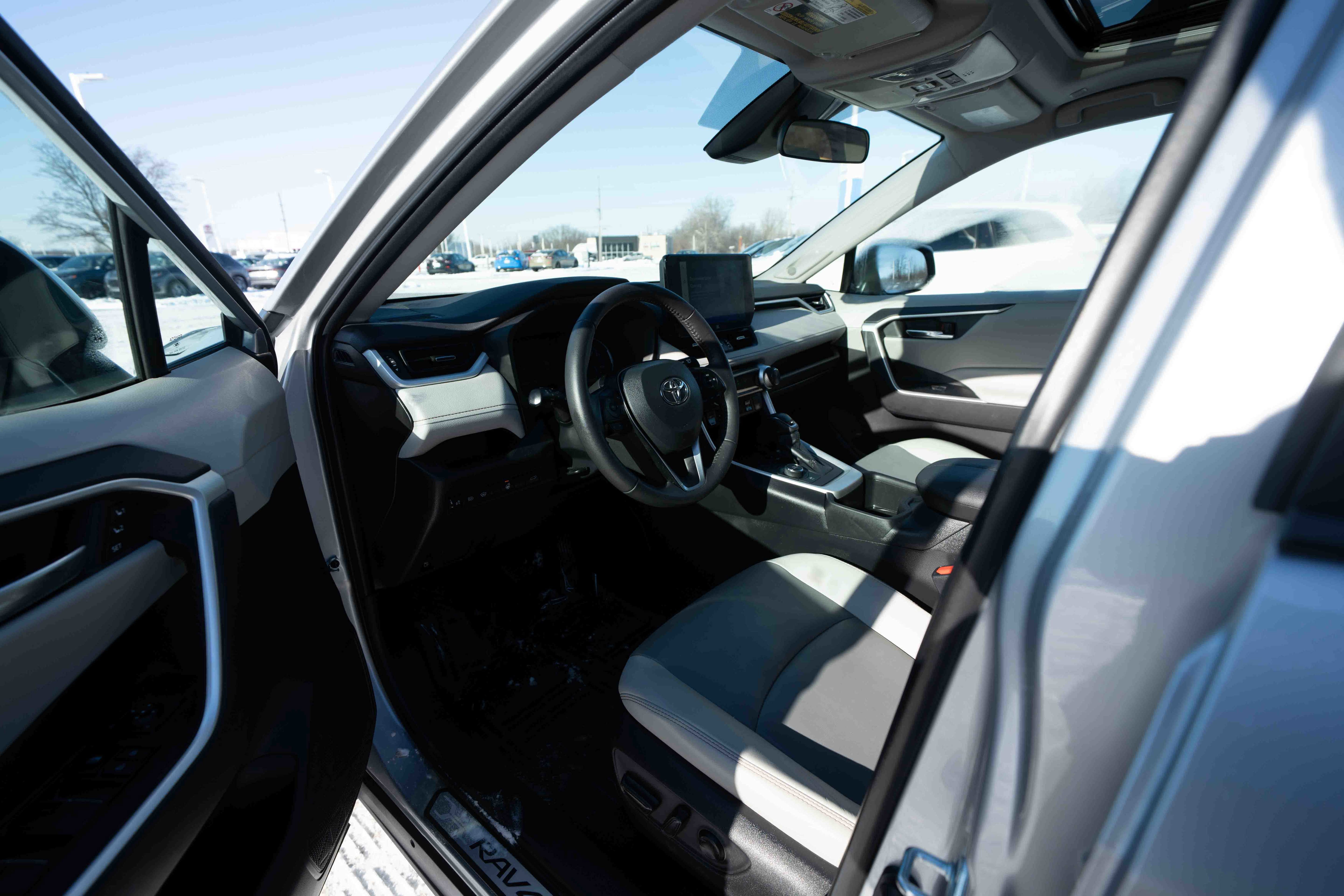 Used 2024 Toyota RAV4 XLE Premium w/ Weather Package image 8