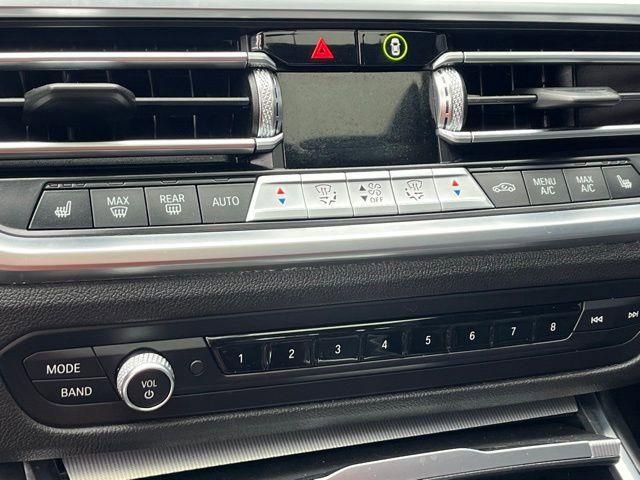 Used 2022 BMW 330i Sedan w/ Convenience Package image 33