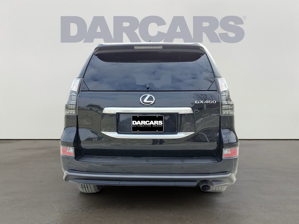 Used 2023 Lexus GX 460 Premium w/ Accessory Package image 5