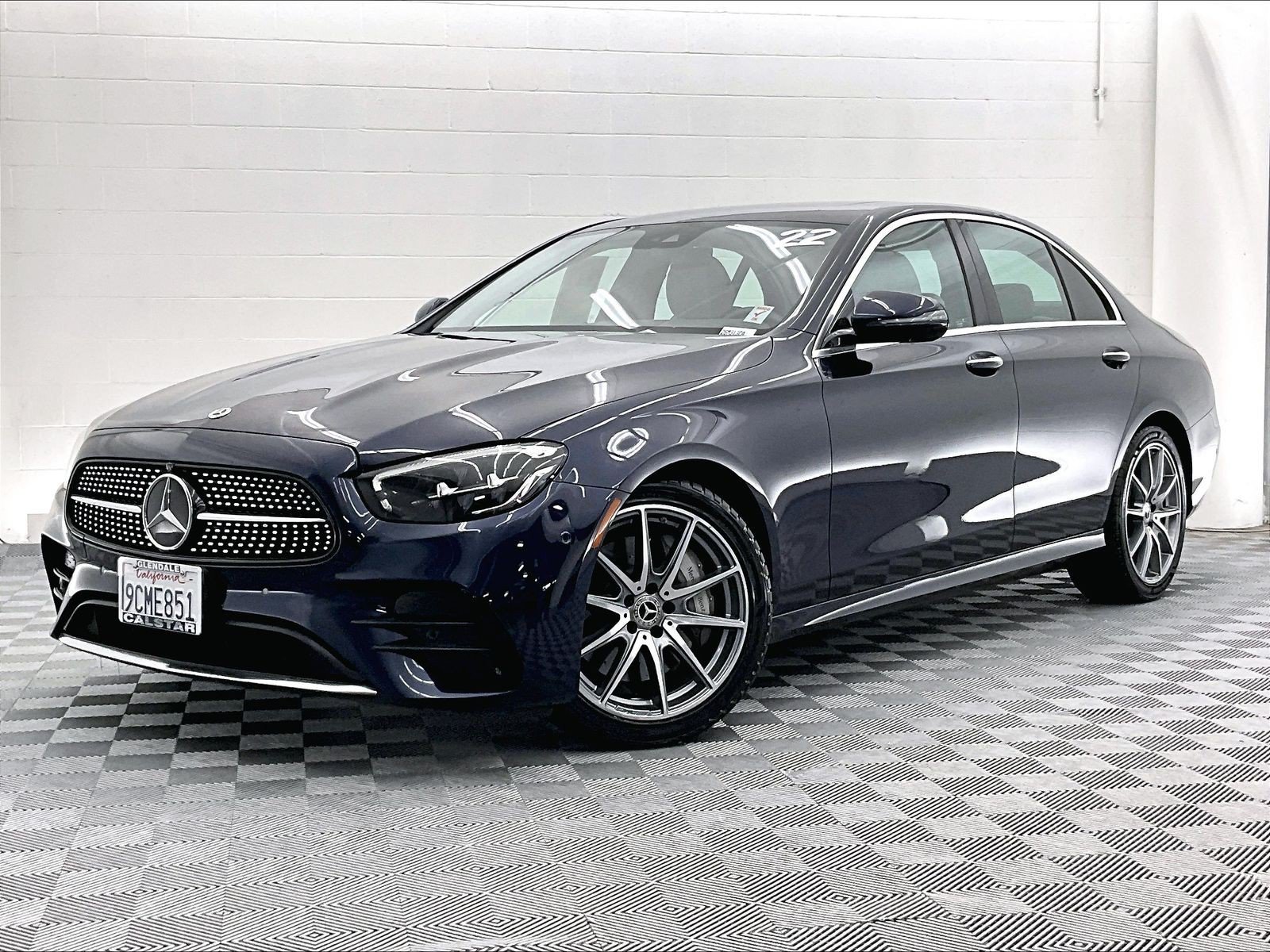 Used 2022 Mercedes-Benz E 350 Sedan image 13