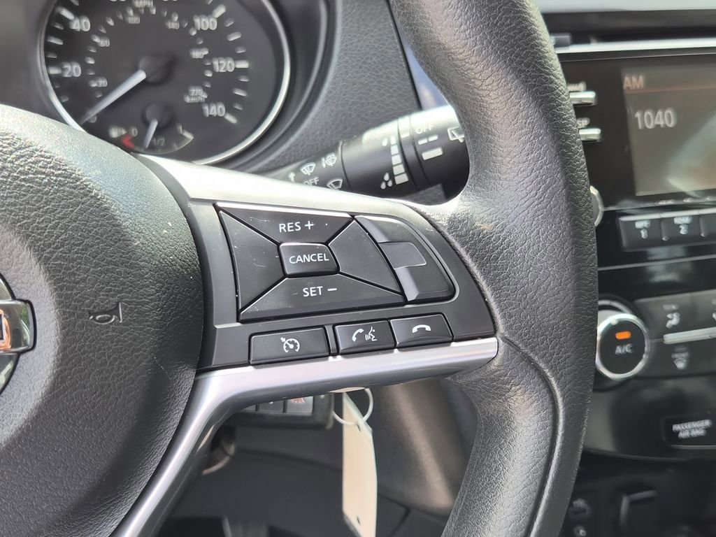 Used 2017 Nissan Rogue S image 26