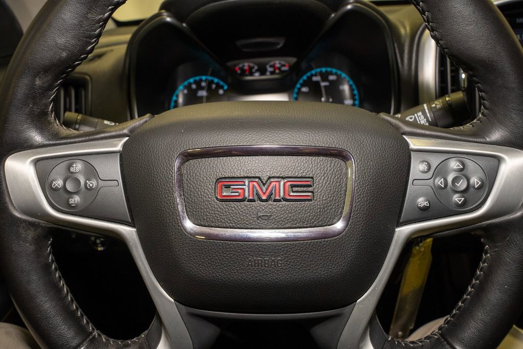 Used 2020 GMC Canyon SLE w/ Elevation Edition image 17