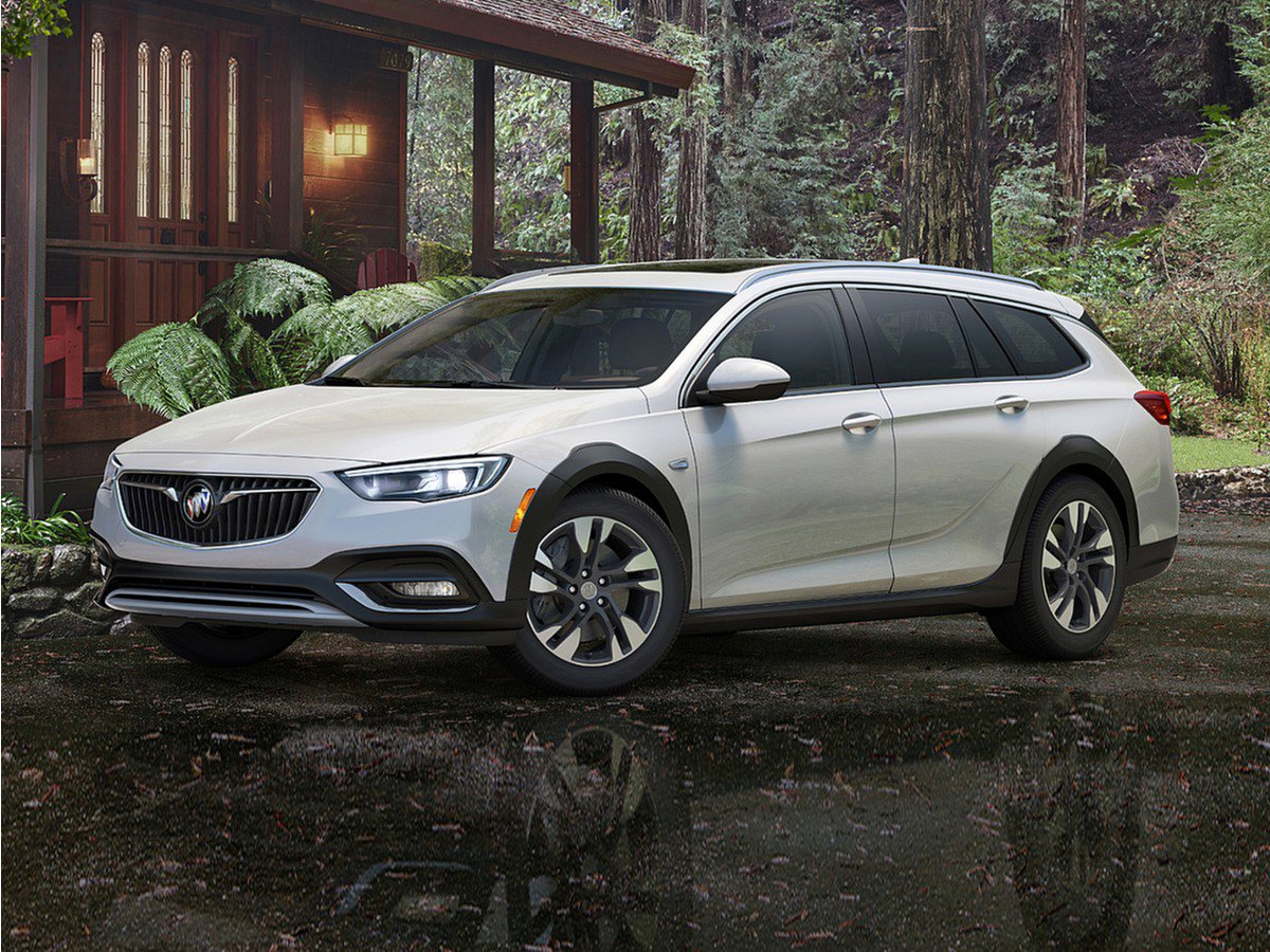 Used 2018 Buick Regal Essence w/ Driver Confidence Package #1