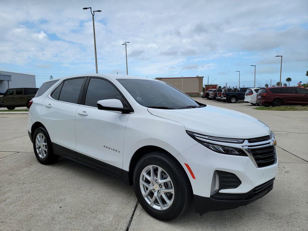 Used 2024 Chevrolet Equinox LT FWD image 8