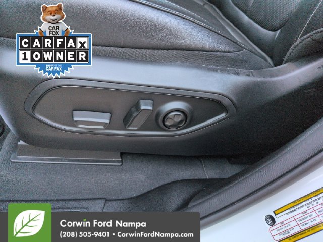 Used 2025 Jeep Grand Cherokee Limited w/ Luxury Tech Group II AWD/4WD image 12