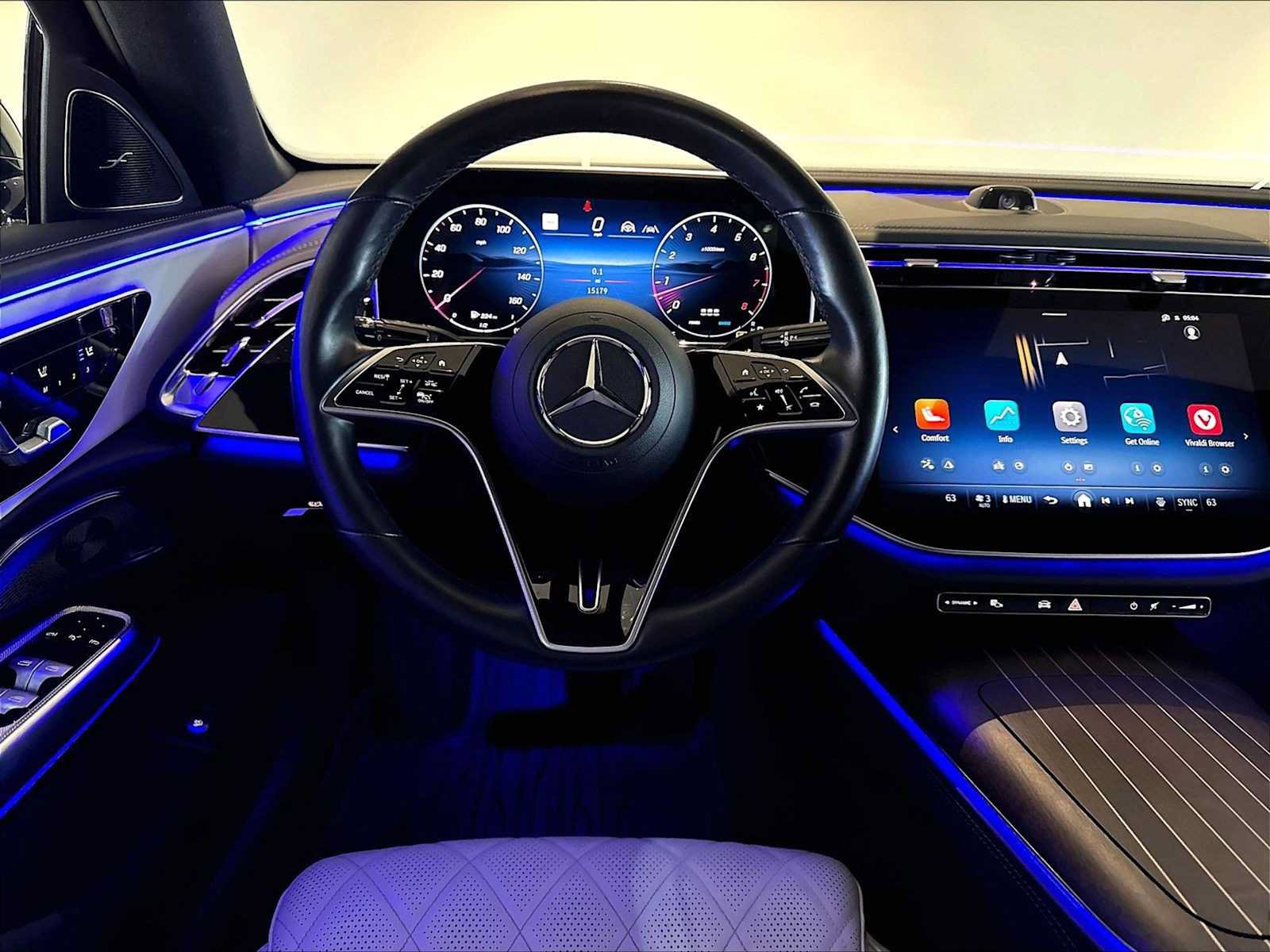 Used 2024 Mercedes-Benz E 450 4MATIC Sedan image 16