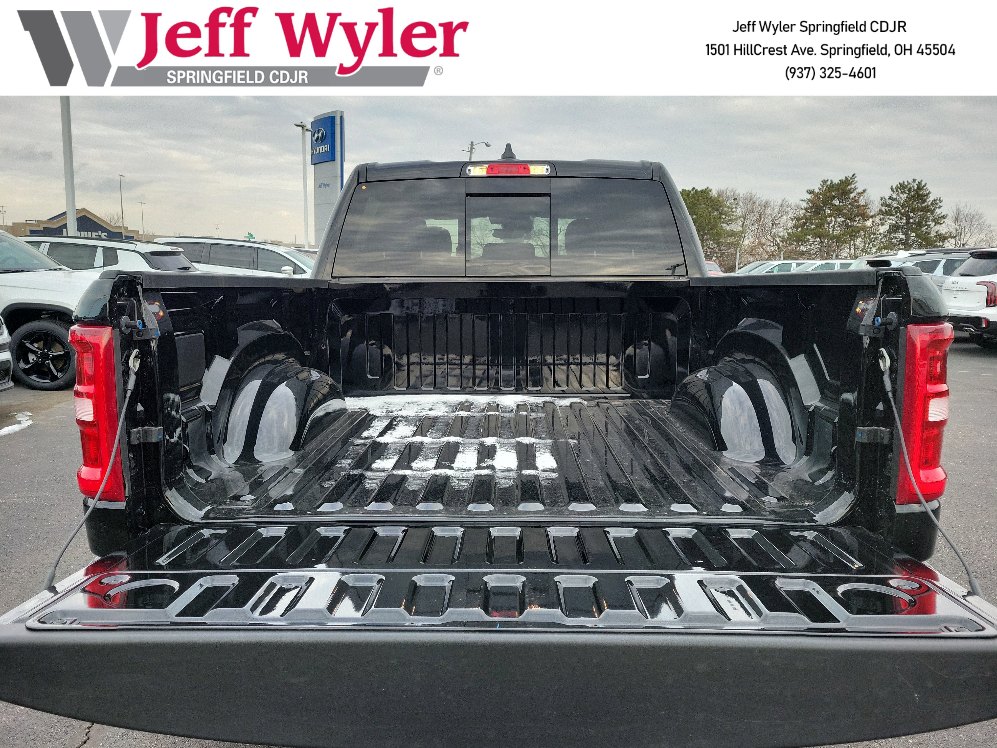 New 2025 RAM 1500 Big Horn image 5