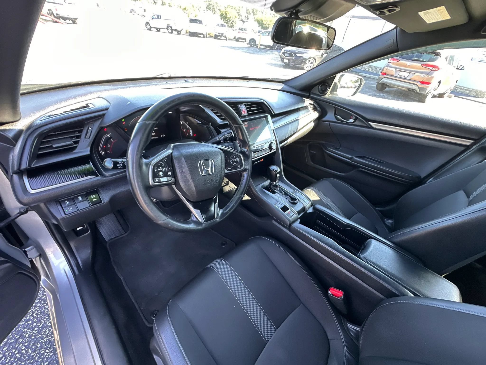 Used 2020 Honda Civic Sport image 10