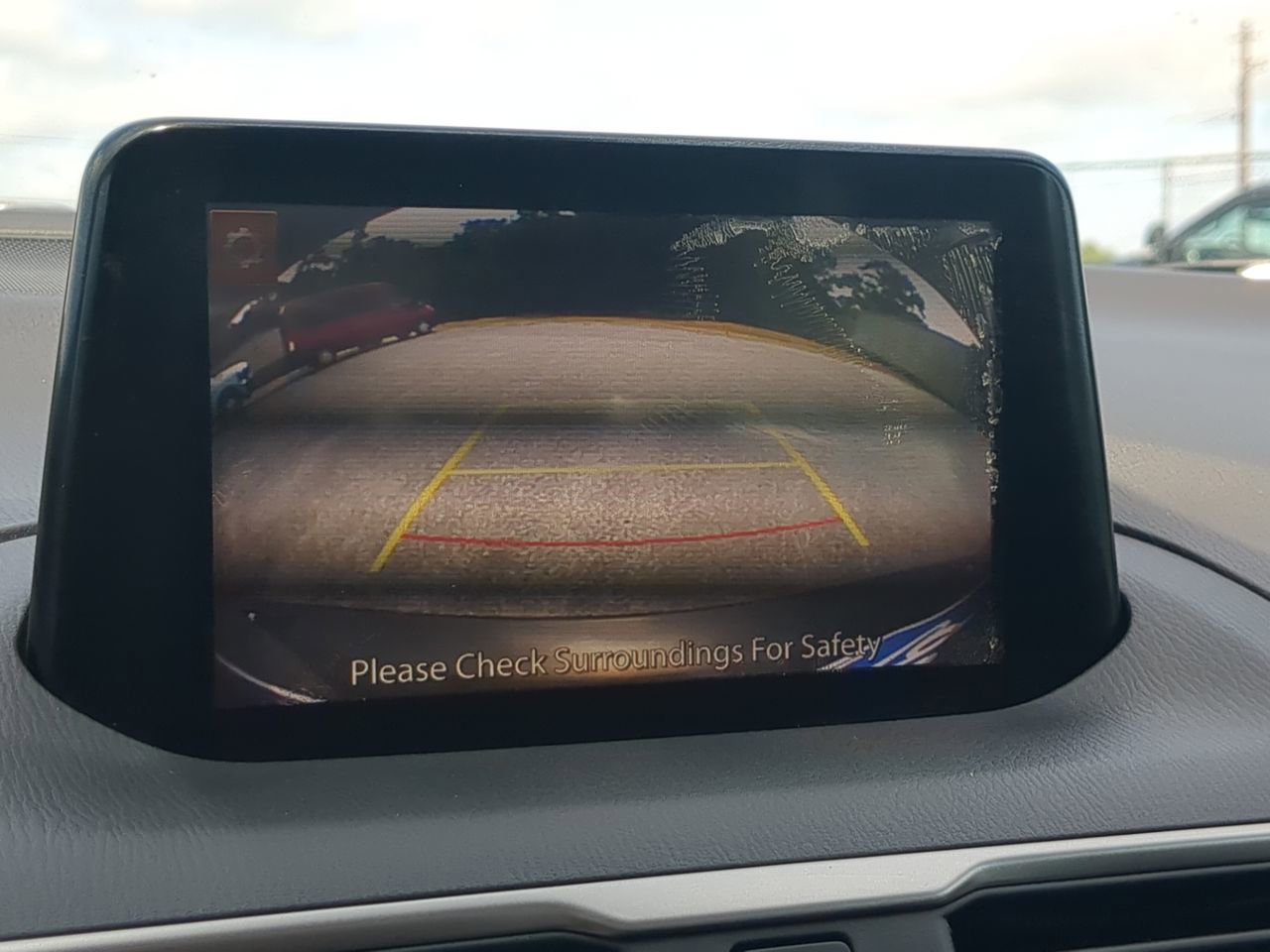 Used 2018 MAZDA MAZDA3 Touring FWD image 17