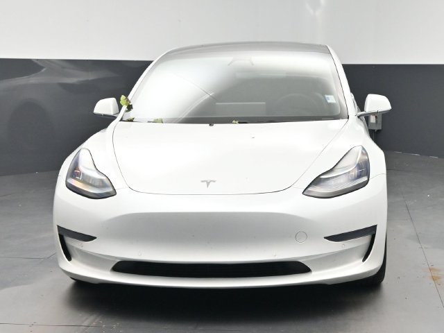 Used 2020 Tesla Model 3 Standard Range RWD image 6