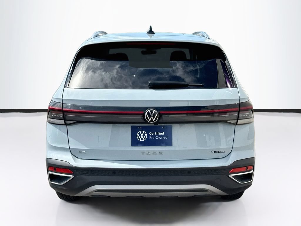 Used 2025 Volkswagen Taos SE AWD/4WD image 6