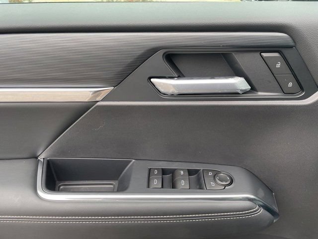 New 2026 GMC Acadia Elevation w/ Elevation Premium Package FWD image 10