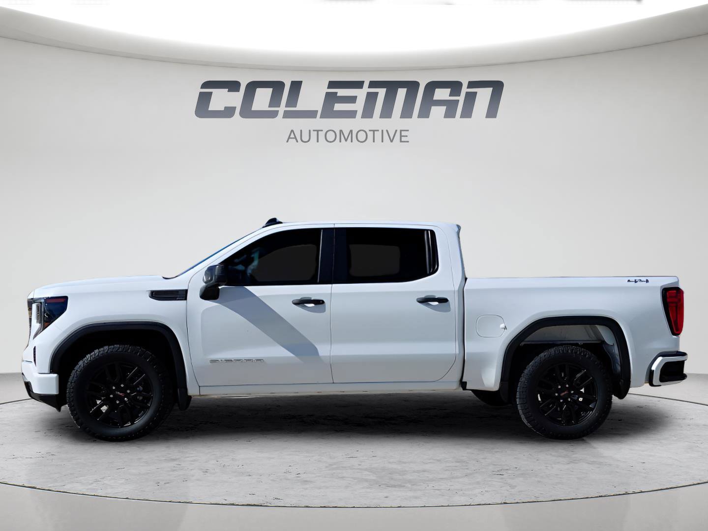 Used 2024 GMC Sierra 1500 Pro w/ Graphite Edition image 2