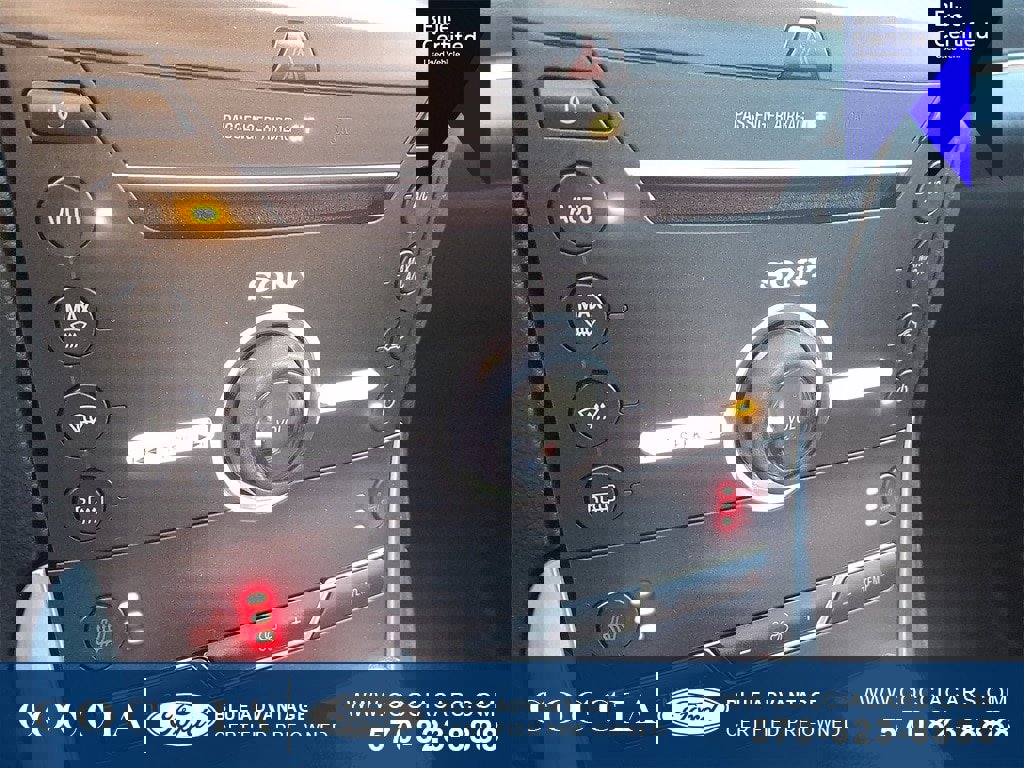 Used 2015 Ford Edge Sport image 16