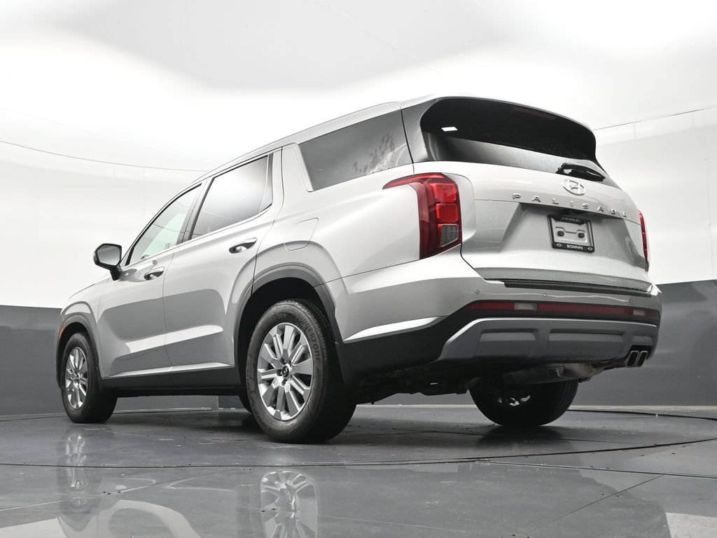 Used 2025 Hyundai Palisade SEL FWD image 26