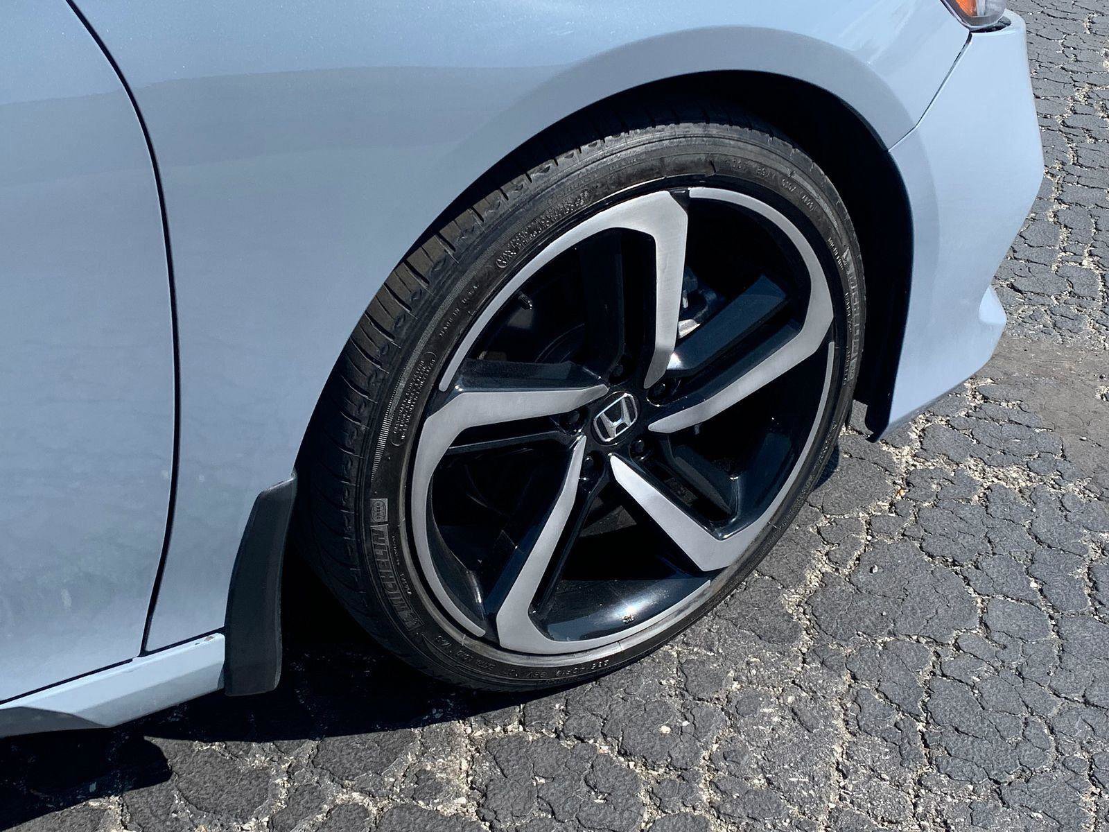 Used 2022 Honda Accord Sport image 9