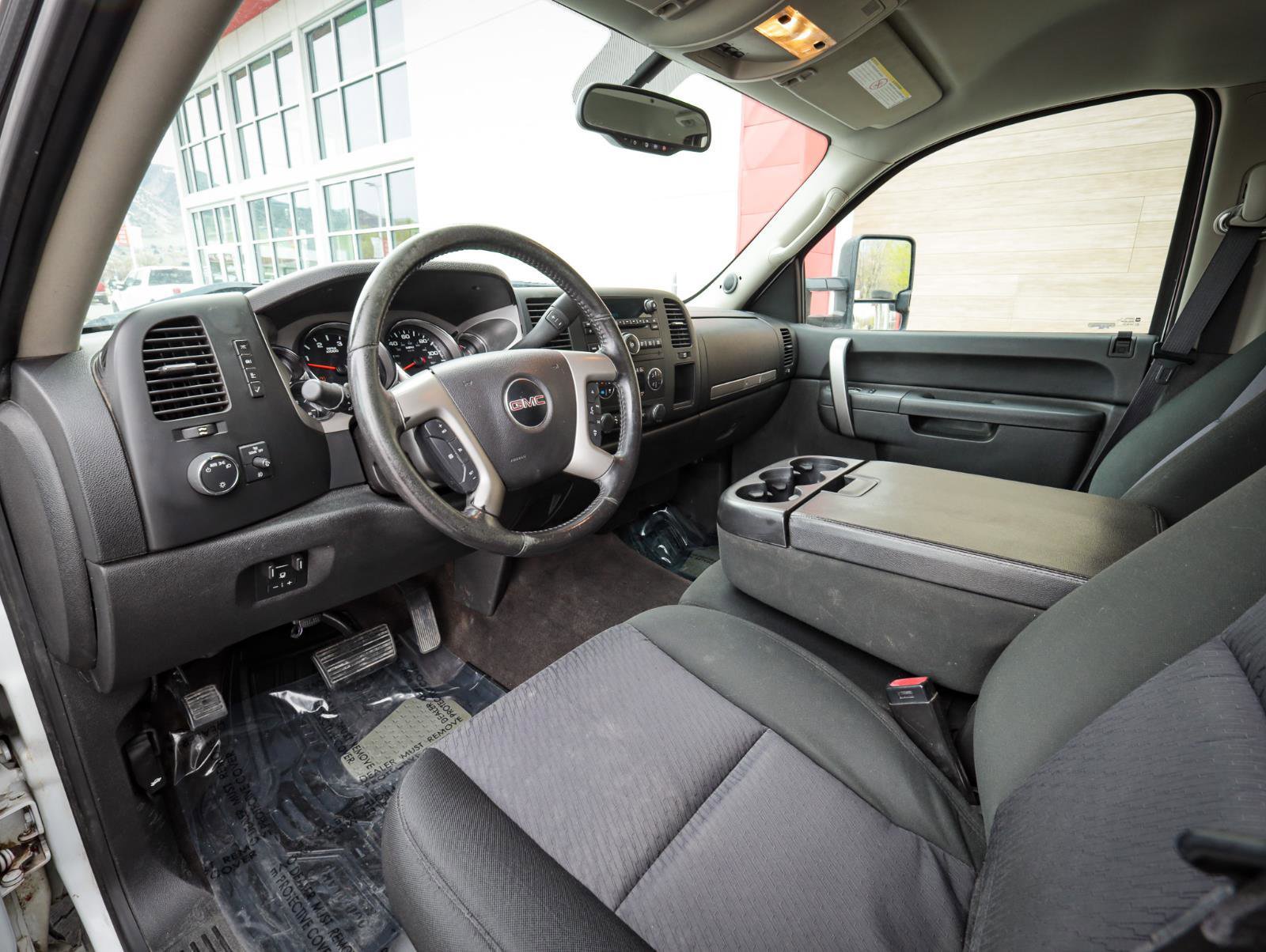 Used 2013 GMC Sierra 2500 SLE w/ SLE Preferred Package image 12