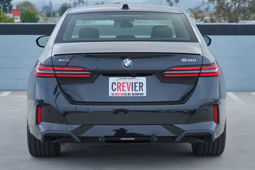 New 2027 BMW 530i xDrive w/ M Sport Package AWD/4WD image 6