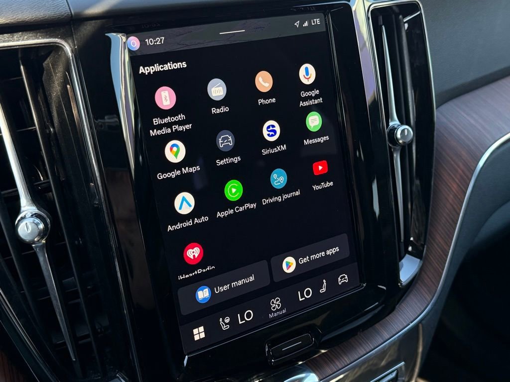 Used 2023 Volvo XC60 B5 Plus w/ Climate Package image 19