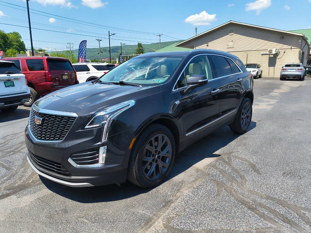 Used 2020 Cadillac XT5 Premium Luxury AWD/4WD image 4