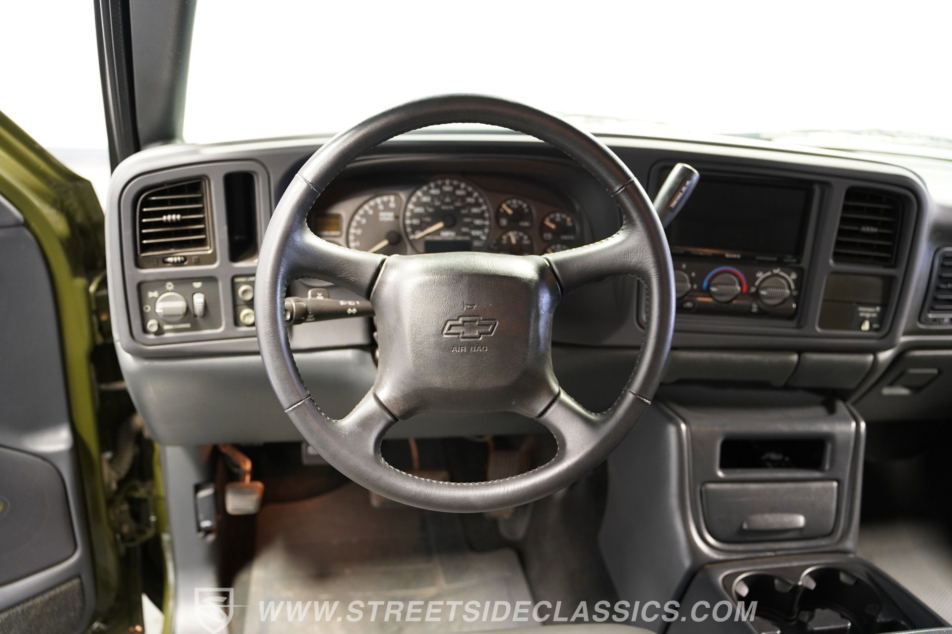 Used 2002 Chevrolet Silverado 1500 LS w/ Electrical Convenience Pkg RWD image 40