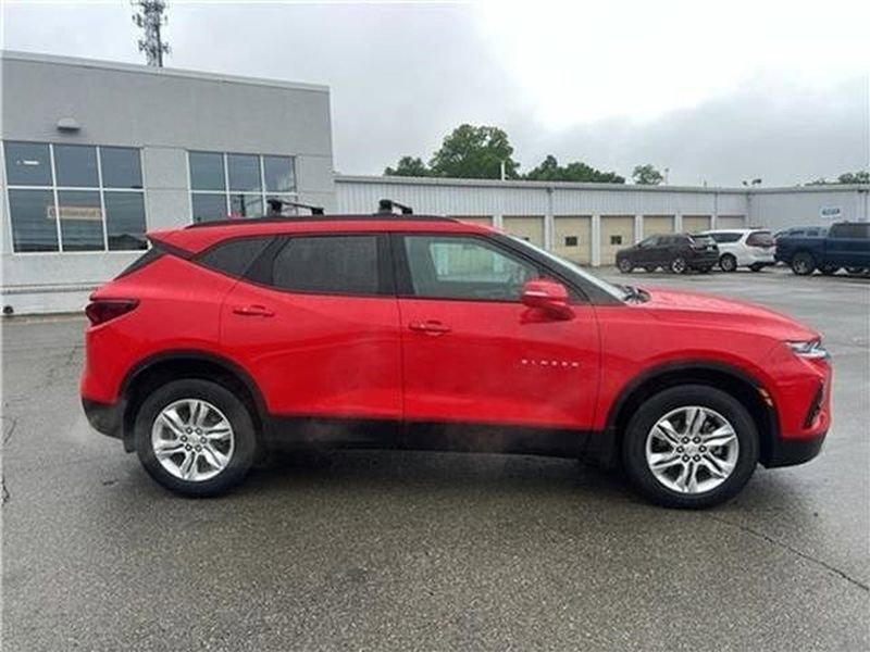 Used 2019 Chevrolet Blazer LT AWD/4WD image 40