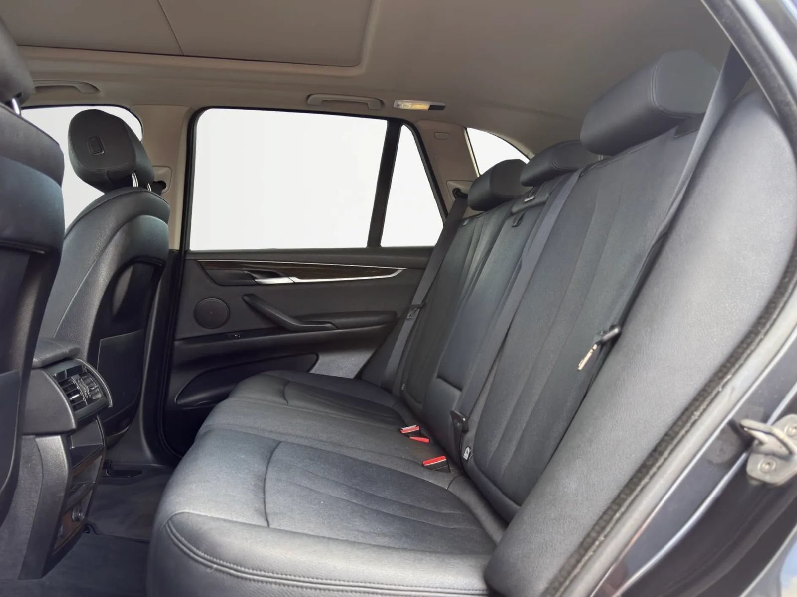 Used 2015 BMW X5 xDrive35i AWD/4WD image 28