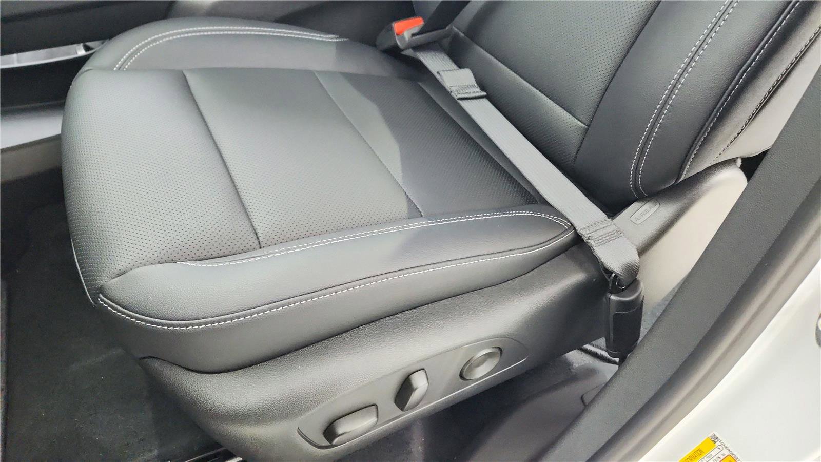 New 2026 Chevrolet Traverse LT image 20