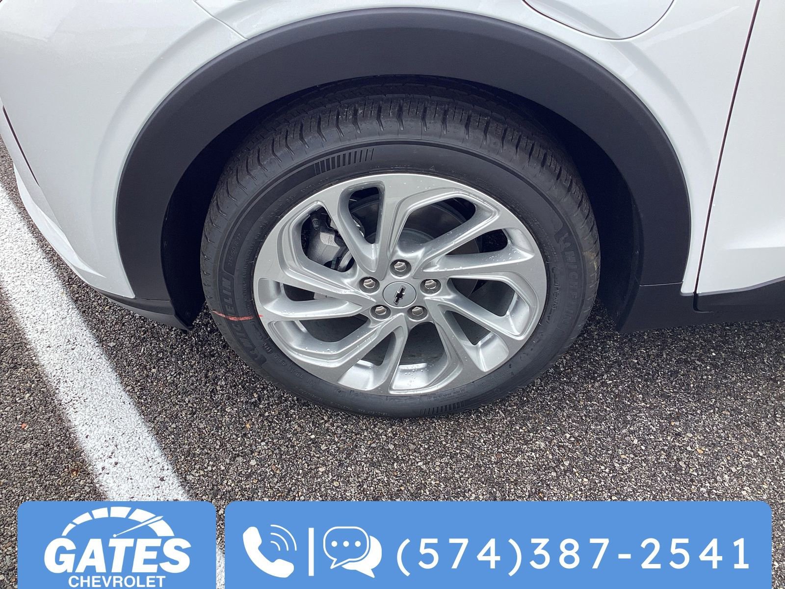 New 2027 Chevrolet Bolt LT w/ Comfort Package FWD image 18