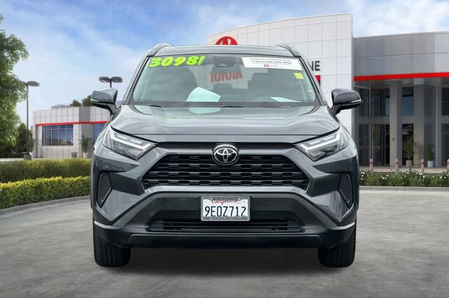 Used 2022 Toyota RAV4 XLE w/ Convenience Package FWD image 11