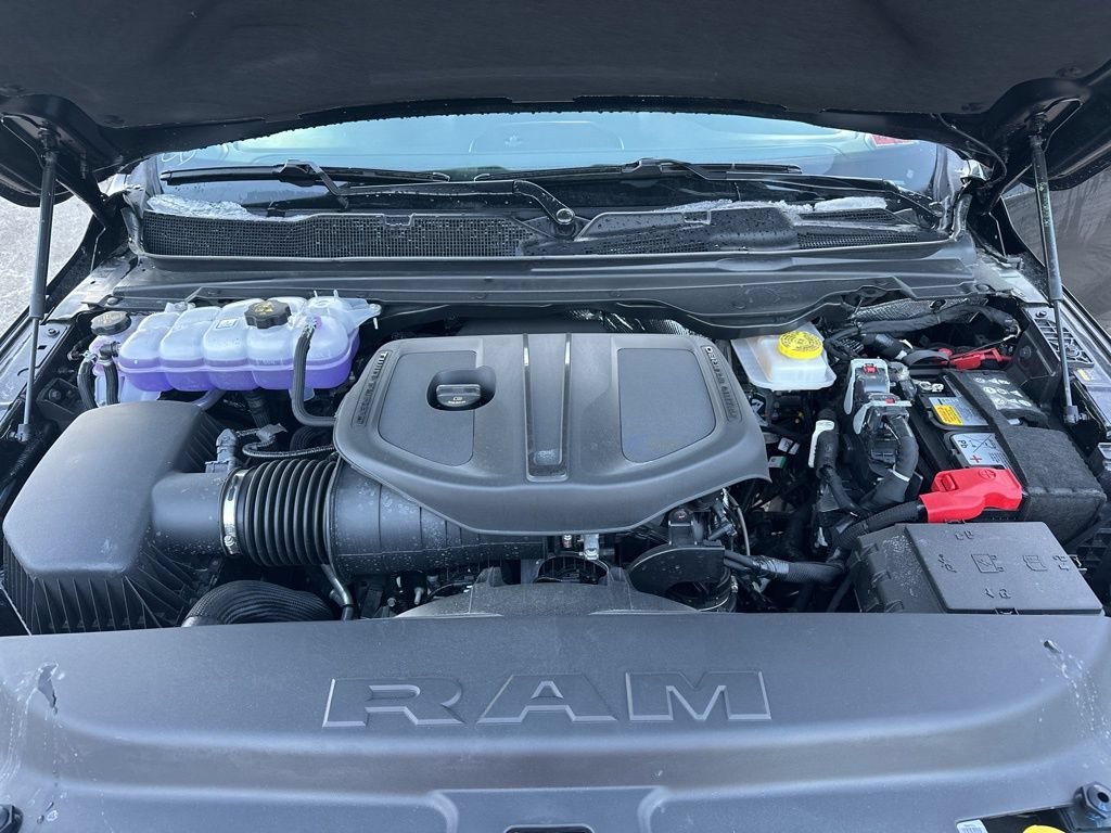 New 2026 RAM 1500 Express AWD/4WD image 27
