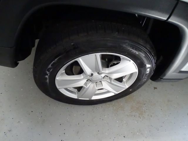 Certified 2022 Jeep Compass Latitude image 26