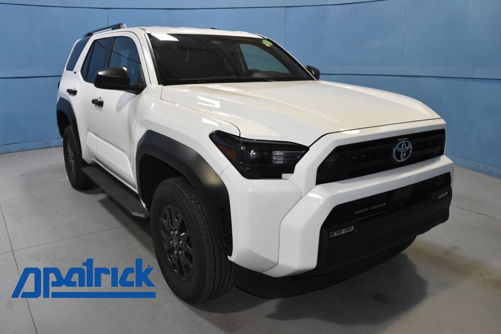 Used 2025 Toyota 4Runner SR5 AWD/4WD image 1