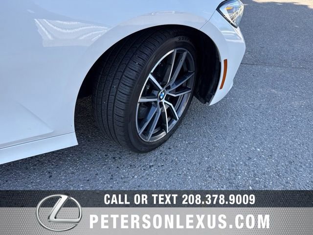 Used 2020 BMW 330i Sedan w/ Convenience Package RWD image 11