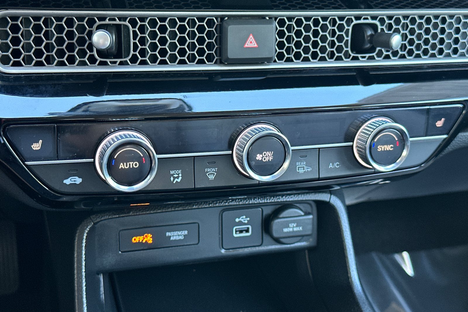 Certified 2024 Honda Civic EX-L image 19