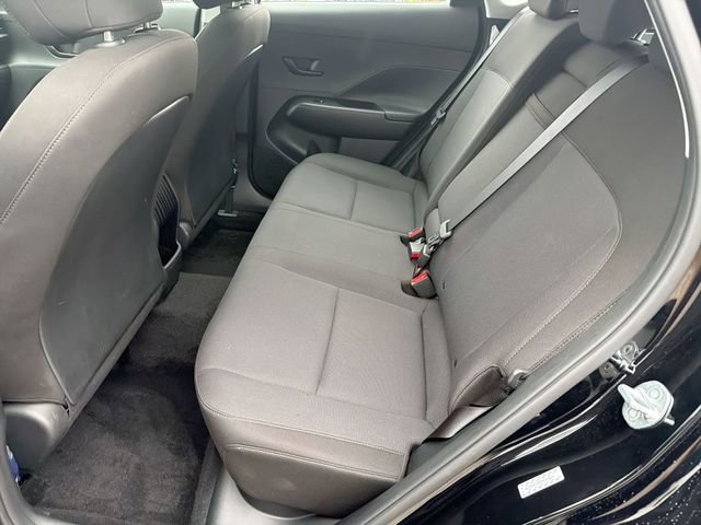 Used 2024 Hyundai Kona SE image 25